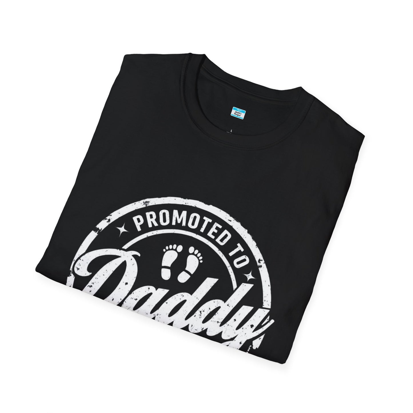 Promoted to Daddy Est. 2025 T-Shirt – New Dad Gift, First Father’s Day Tee, Best Dad Ever Shirt